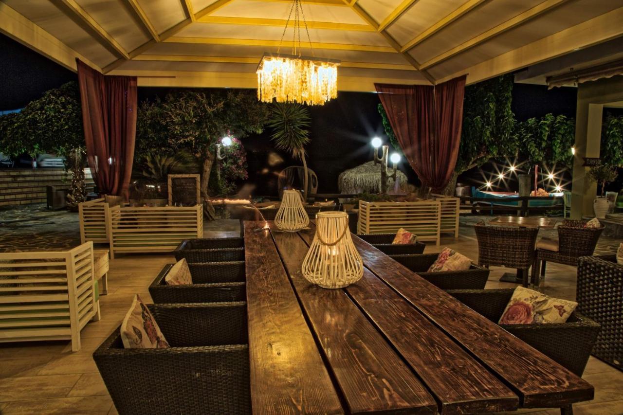 Venus Beach Hotel Nea Styra Ngoại thất bức ảnh